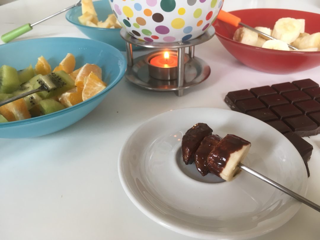 Fondue au chocolat et aux fruits