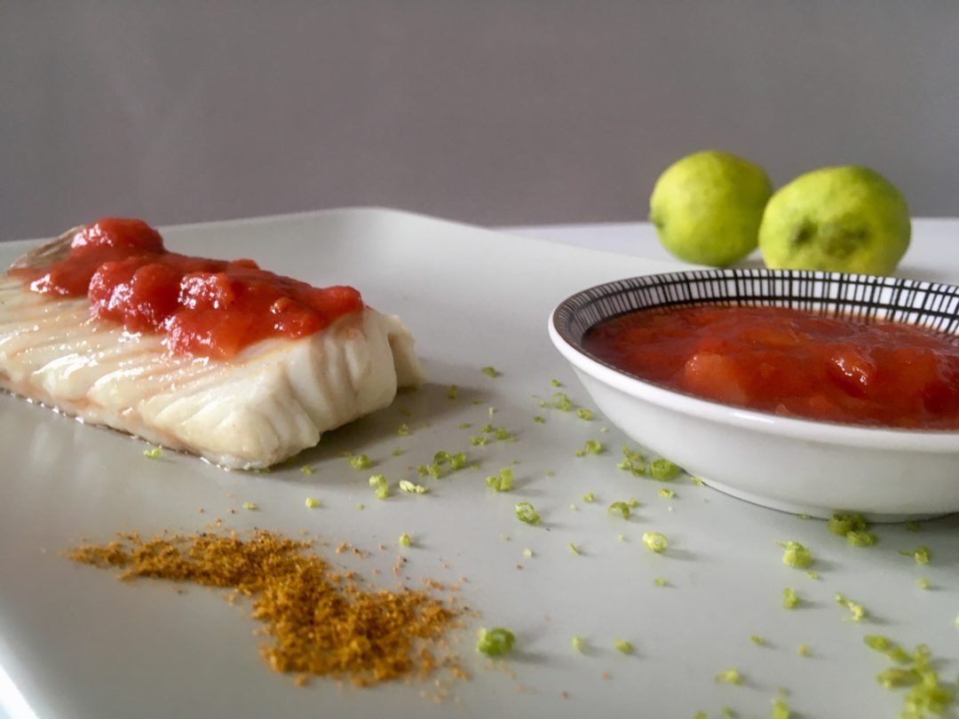 Poisson sauce tomate au curry et citron vert