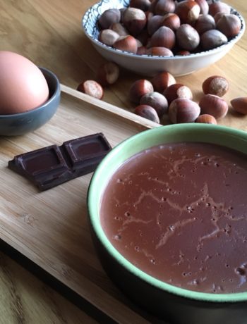 Crème au chocolat et noisettes