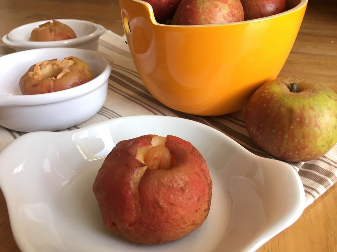 Pommes au four déguisées au fruits secs