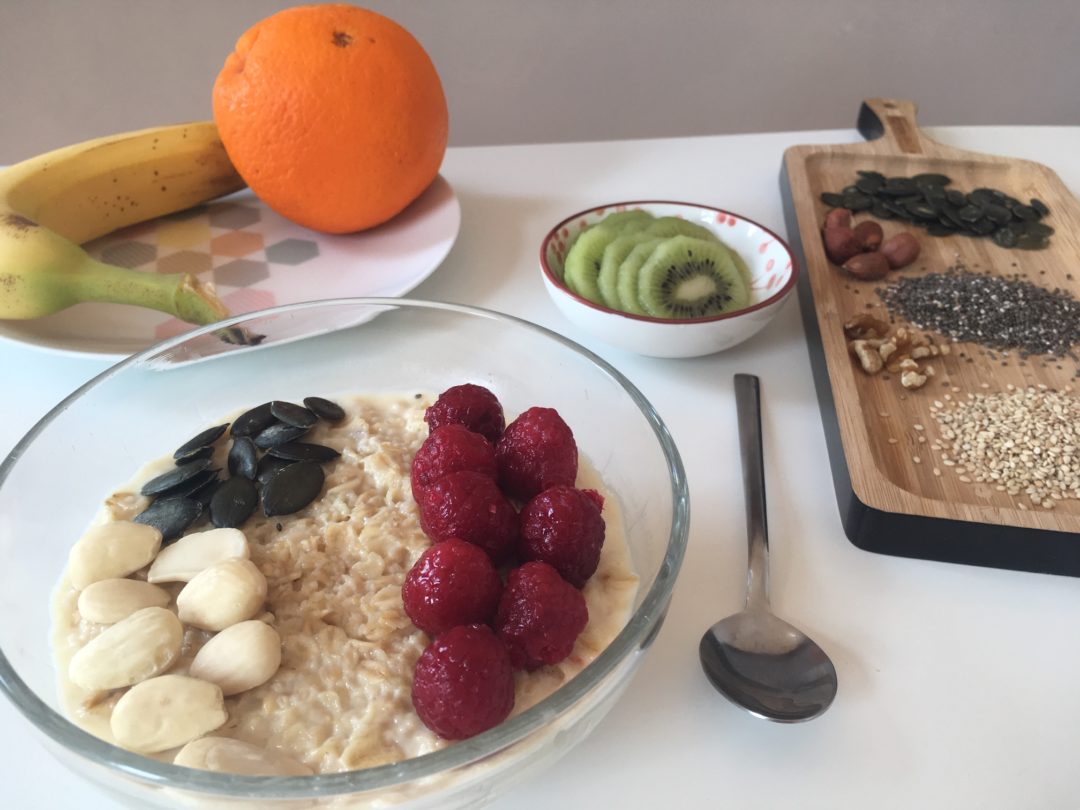 Porridge aux fruits frais